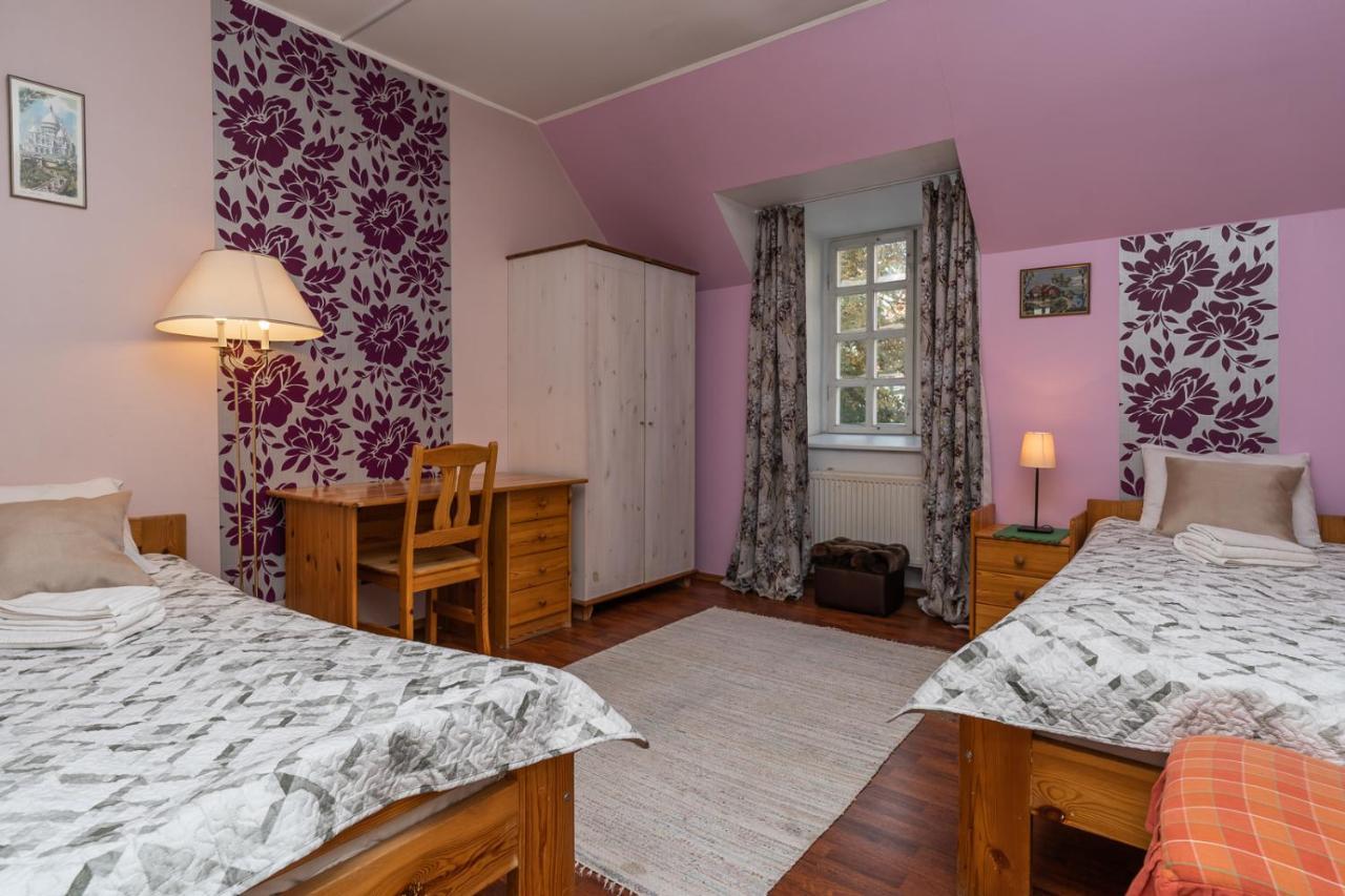 Pueha Vaimu Kuelalistemaja Hotell Tallinn Exteriör bild